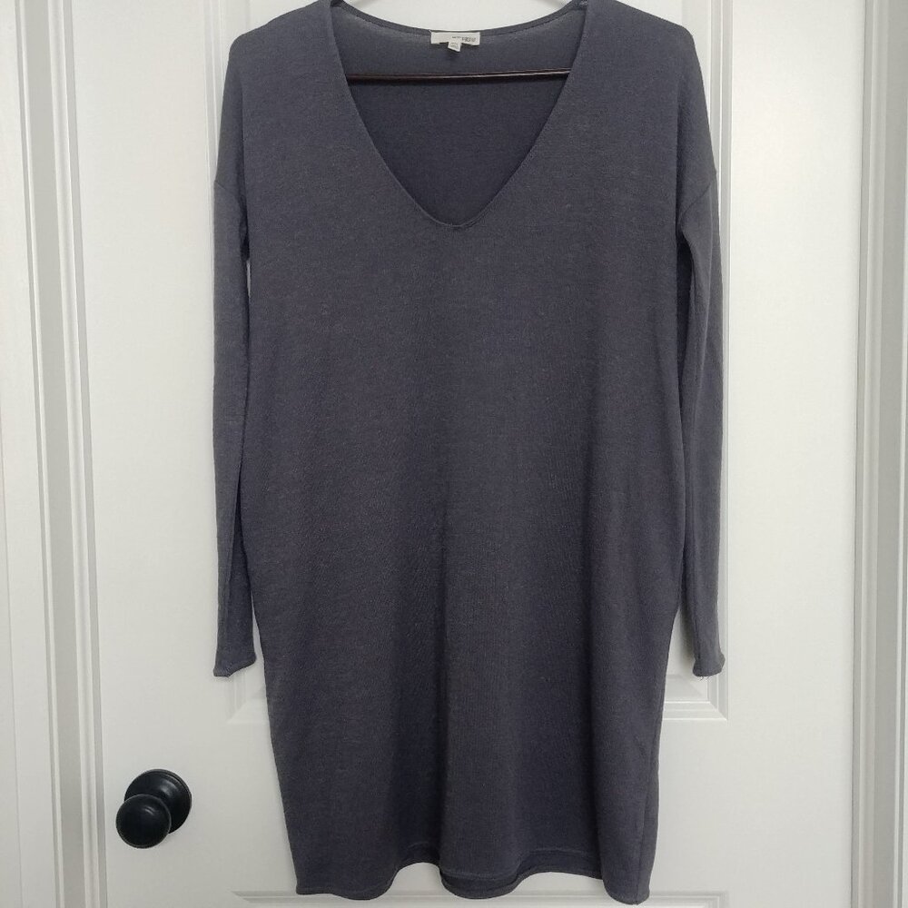 Wilfred Free Aritzia Soft Oversized Blueish Stone Grey Dress V Neck XXS